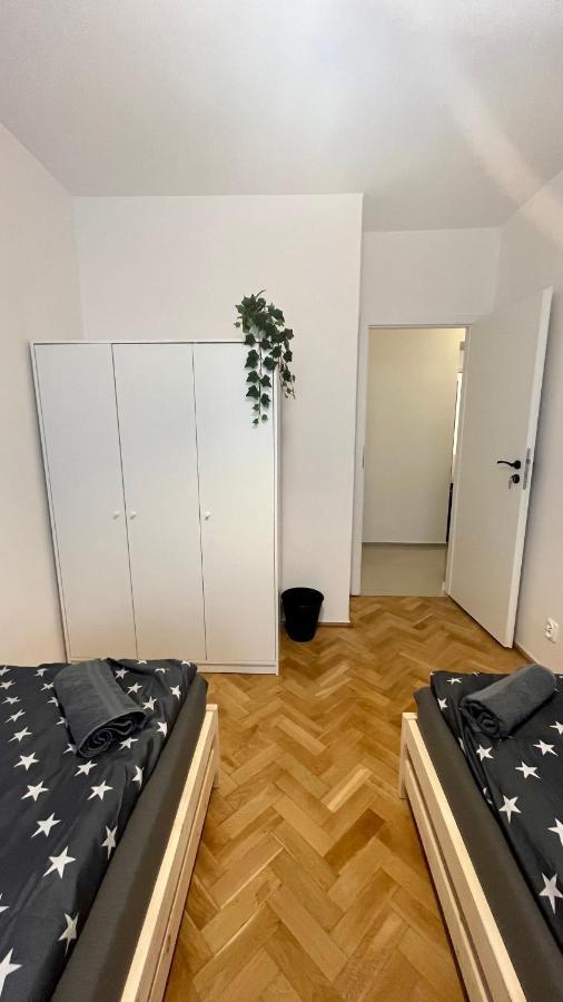 Warszawa Krucza Pokoje 外观 照片